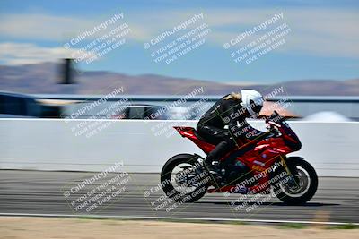 media/Mar-25-2024-Moto Forza (Mon) [[8d4319bd68]]/3-Intermediate Group/Session 4 (Front Straight Speed Pans)/